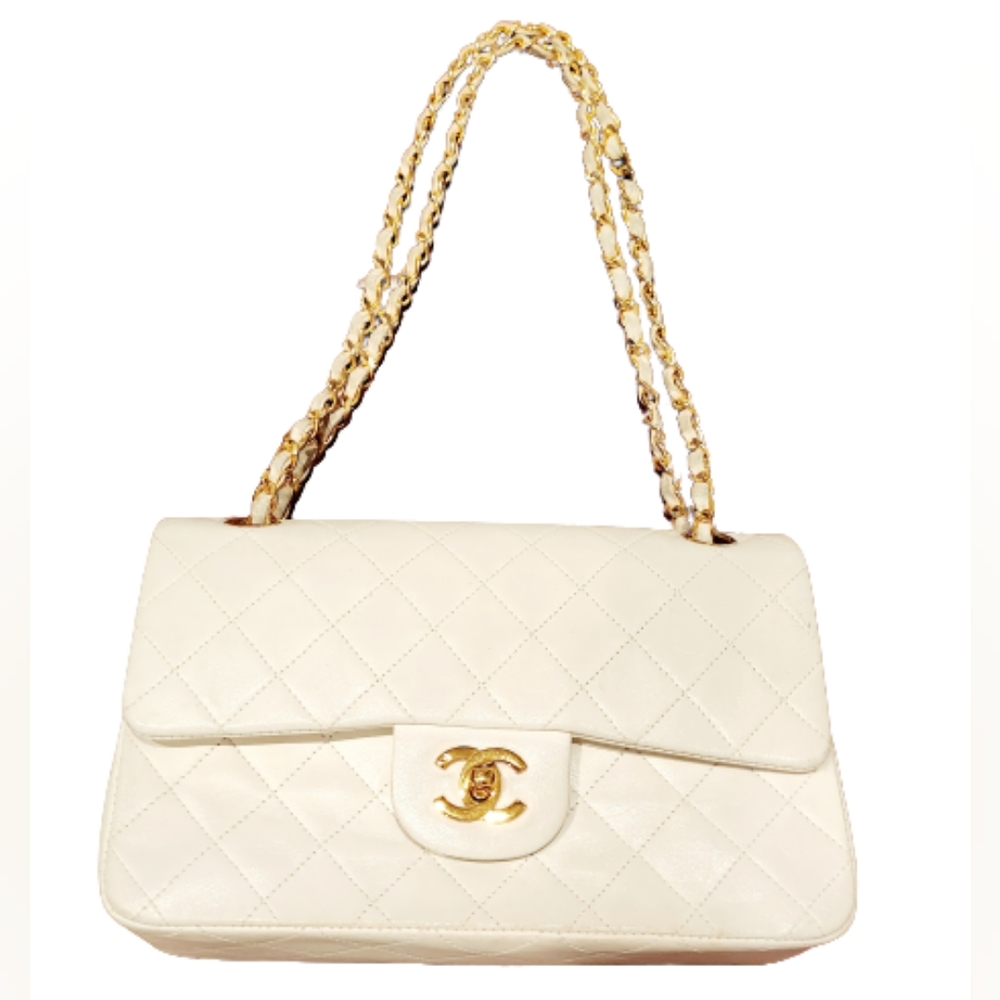 Vintage 1980s Authentic Chanel Classic Double Flap Bag